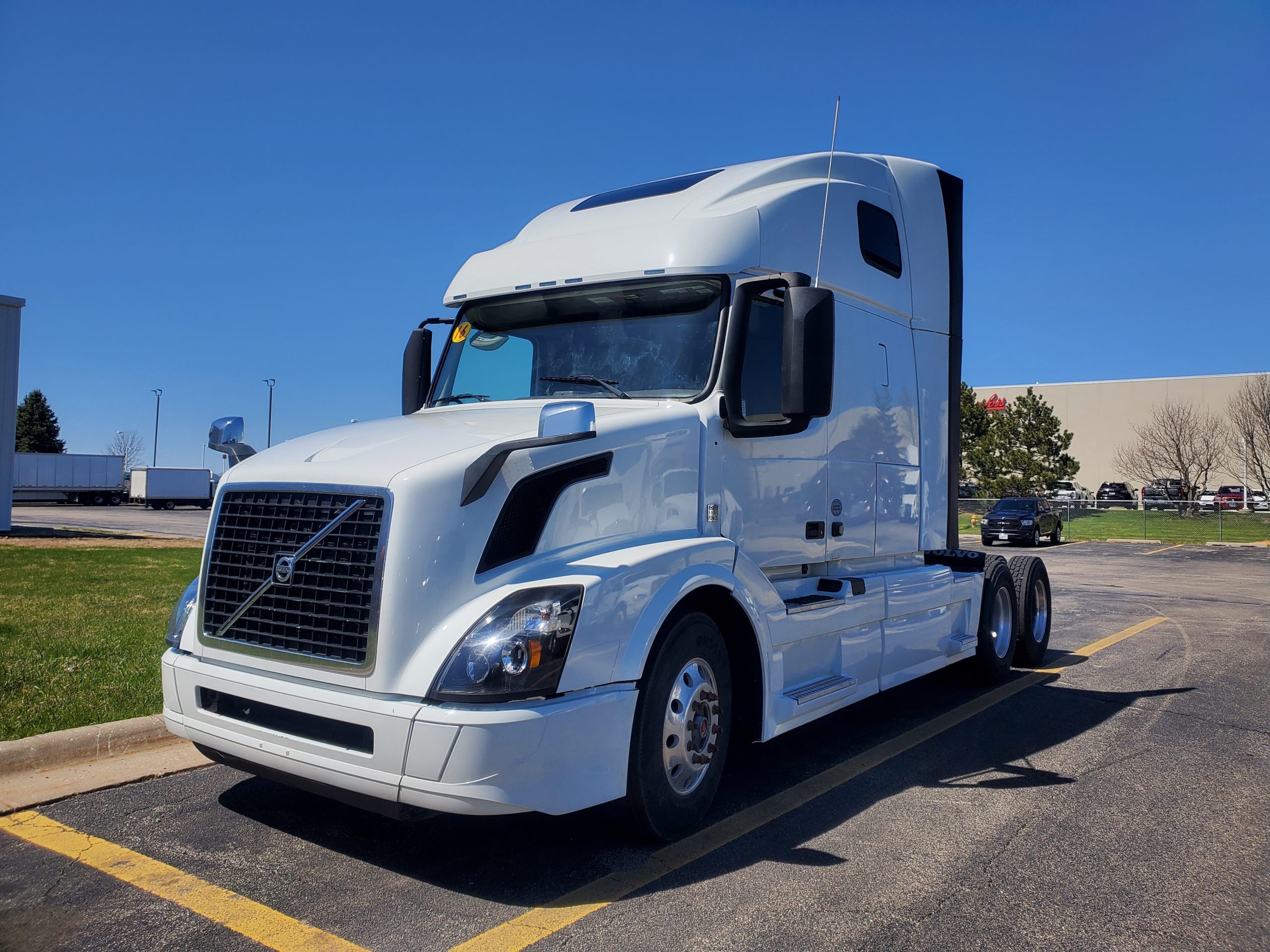 ���� ��������� �������� ����� VOLVO VNL64T670 