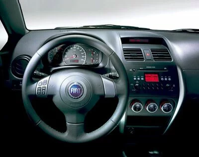 ���� Fiat Sedici